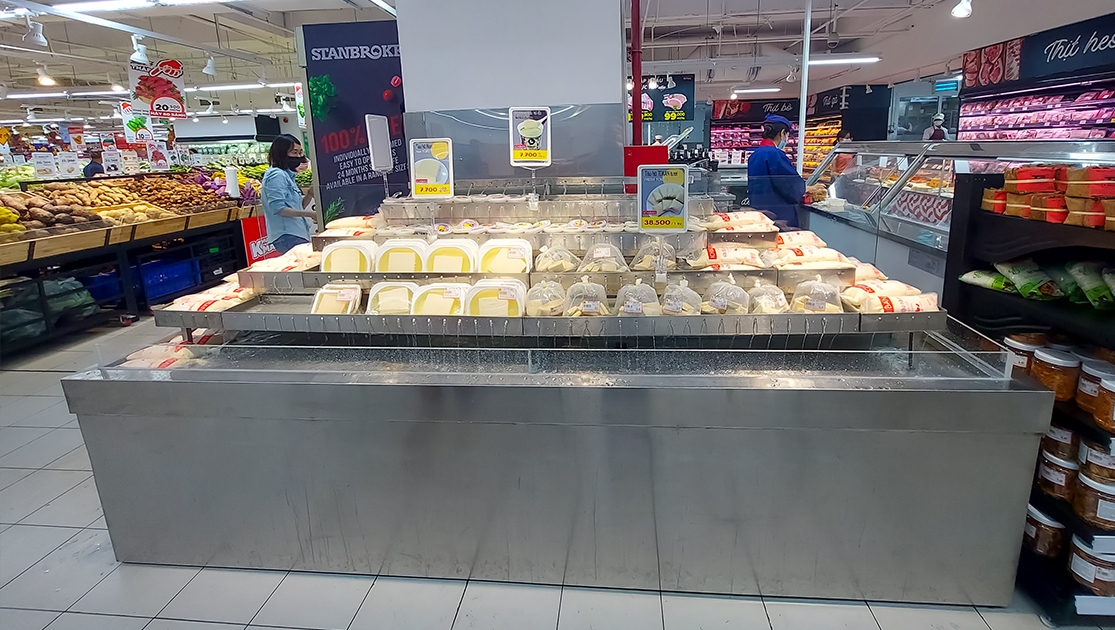 Nâng Tầm Thương Hiệu Với Tủ Trưng Bày Inox Độc Đáo Từ Inox Nguyễn Hoàng