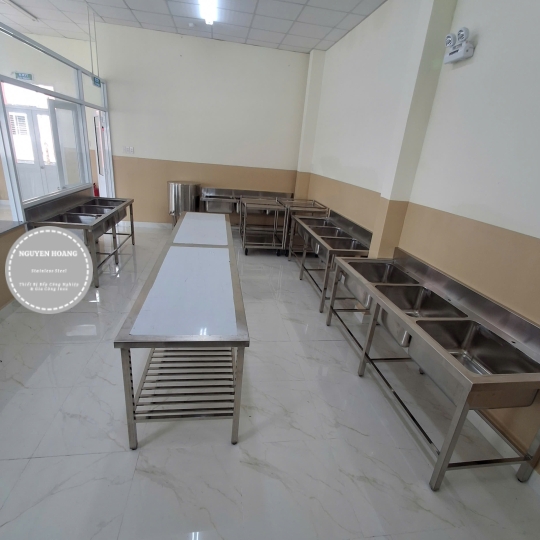 Bàn Inox 2 tầng
