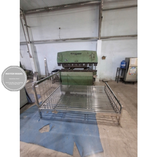 Giường Inox 1 tầng