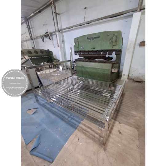 Giường Inox 1 tầng